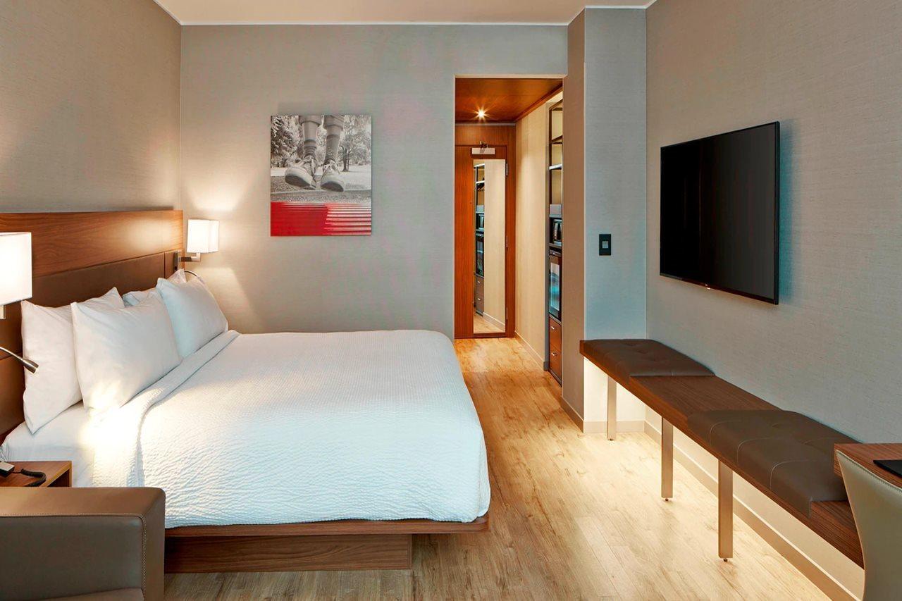 Ac Hotel By Marriott Portland Downtown, Or Екстериор снимка