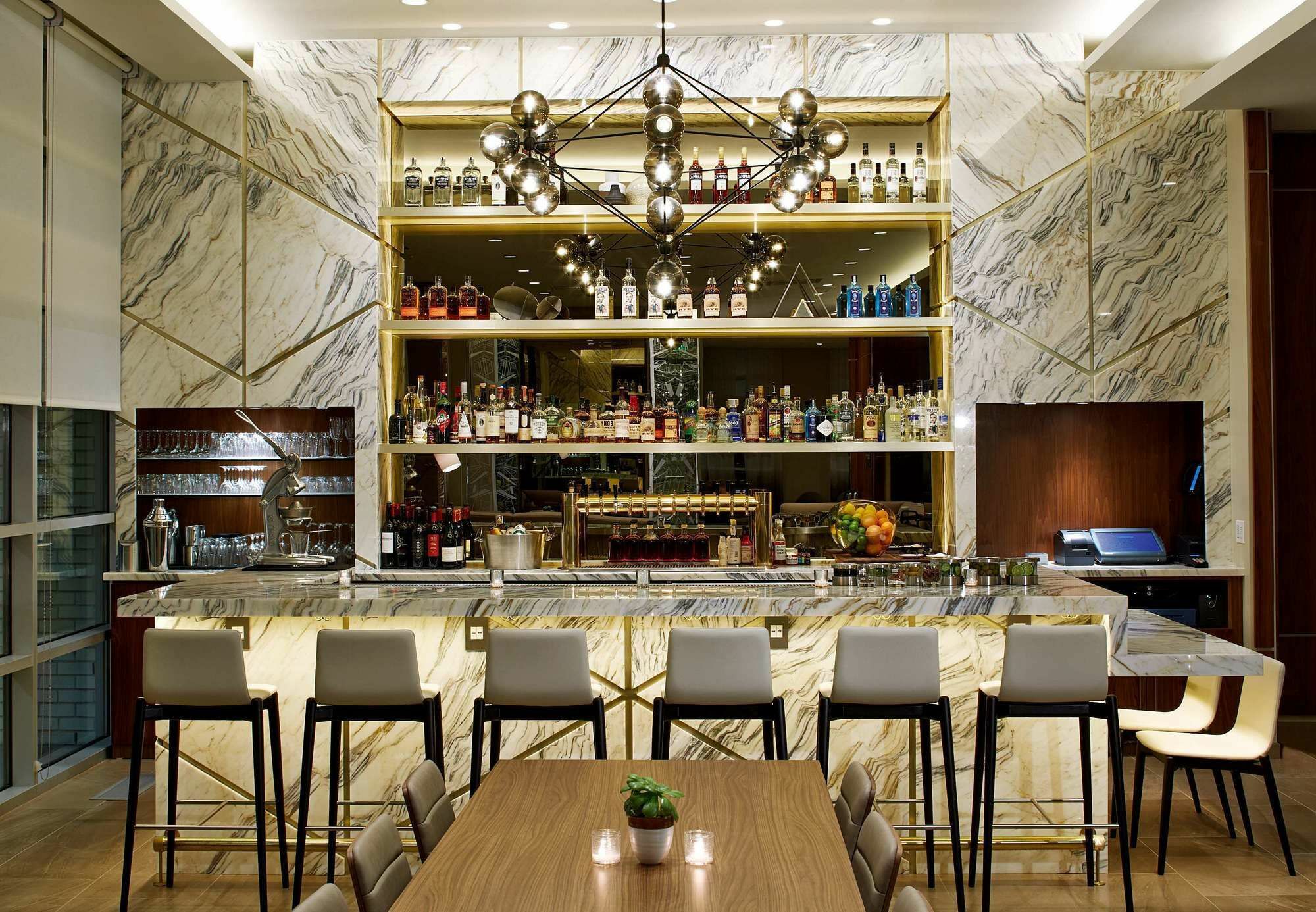 Ac Hotel By Marriott Portland Downtown, Or Екстериор снимка